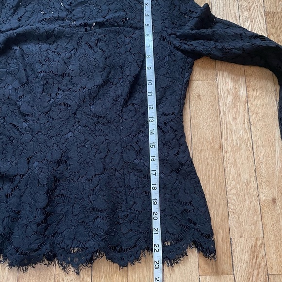Elegant Boden Black Fitted Lace Top Women’s 6/Small - Picture 12 of 14